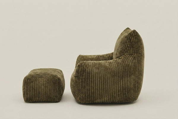 Pola kaki avec ottoman, vue de profil