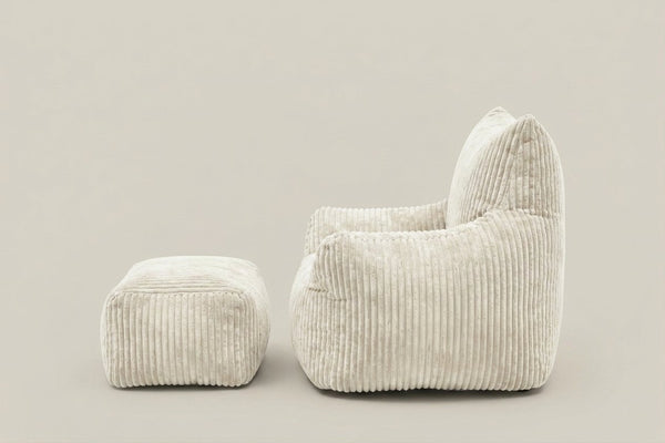 Pola blanc crème avec ottoman, vue de profil