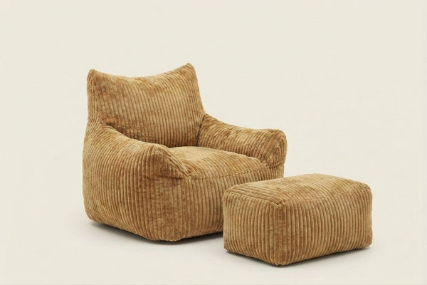 Pola caramel avec ottoman, vue de trois-quarts