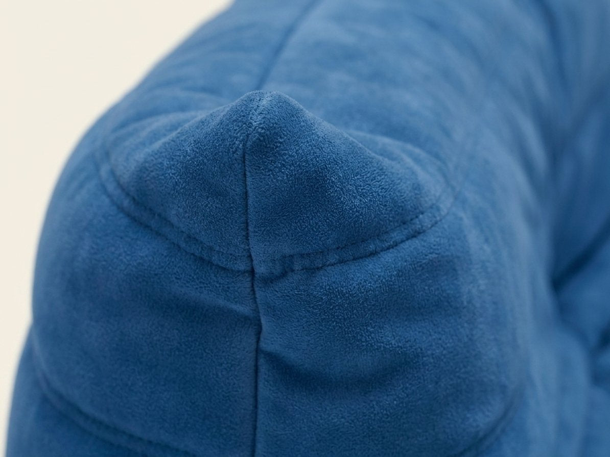 Mira bleu, détail du tissu